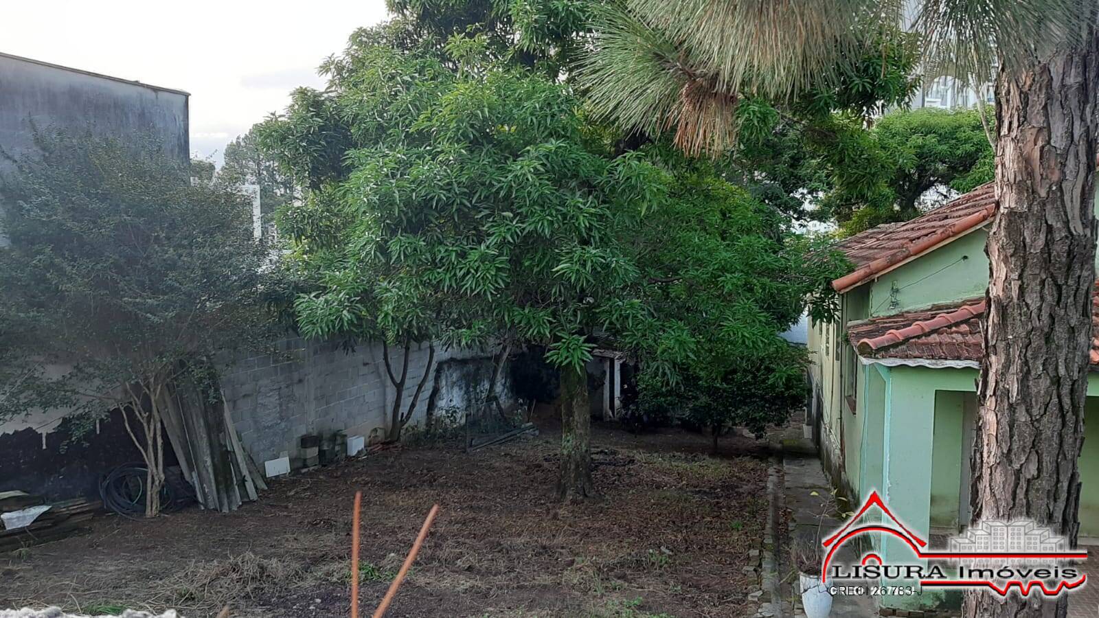(WM) TERRENO COM 884M² NO PQ ITAMARATY JACAREI SP
