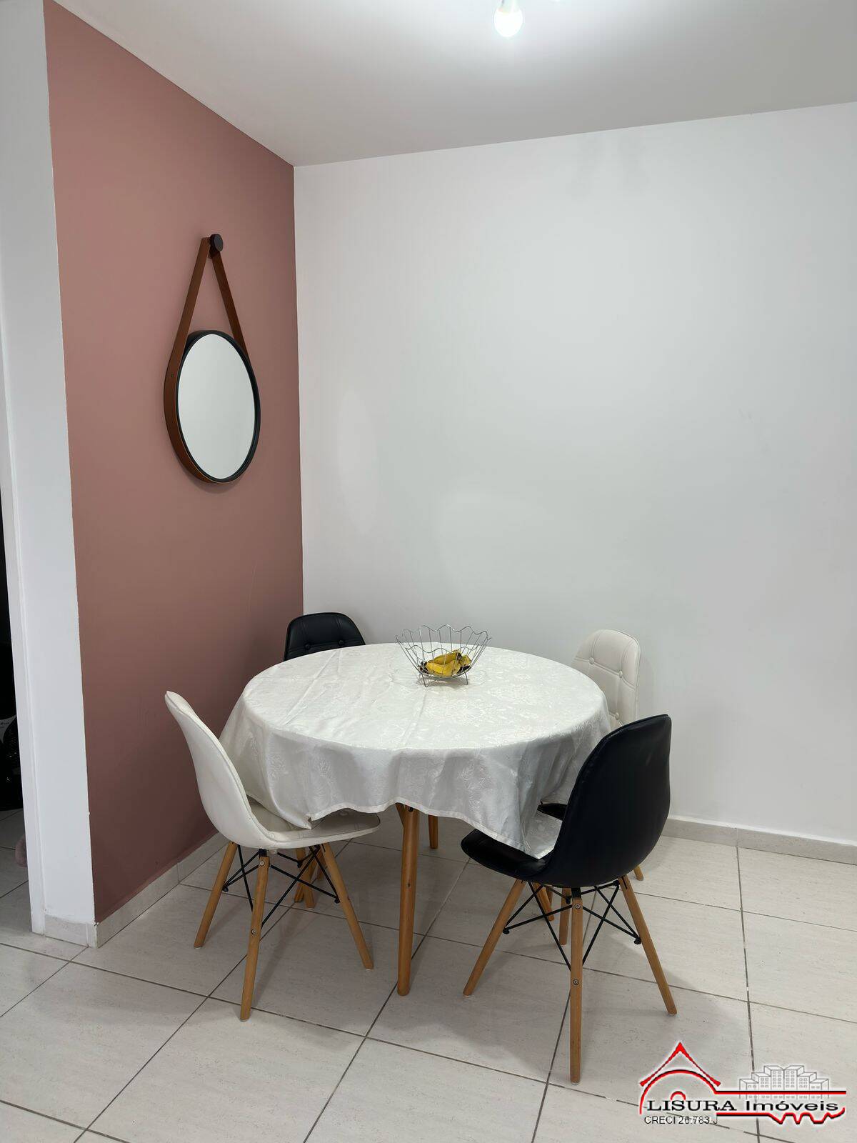 Apartamento para alugar com 2 quartos, 45m² - Foto 4