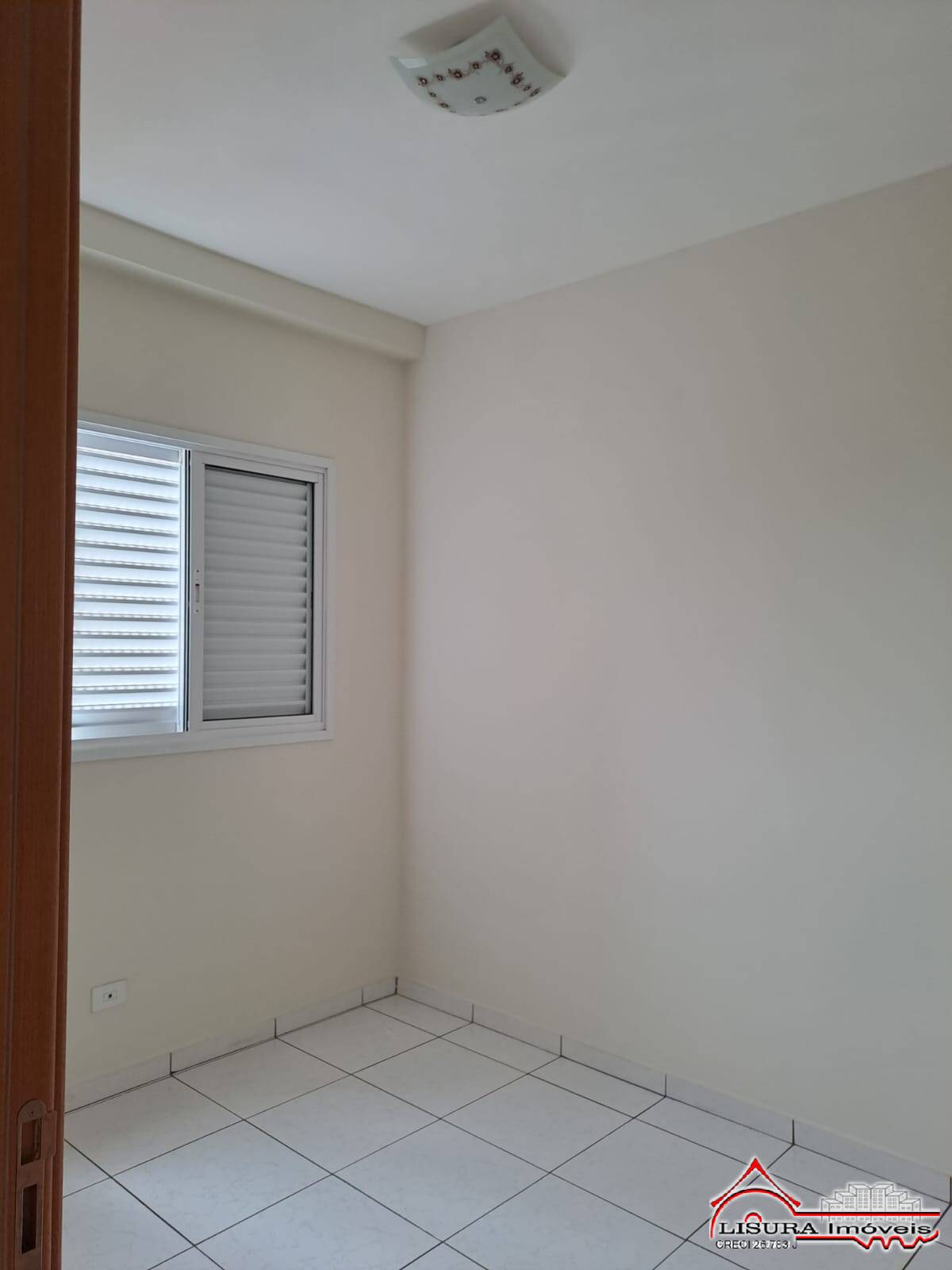 Apartamento para alugar com 2 quartos, 68m² - Foto 10