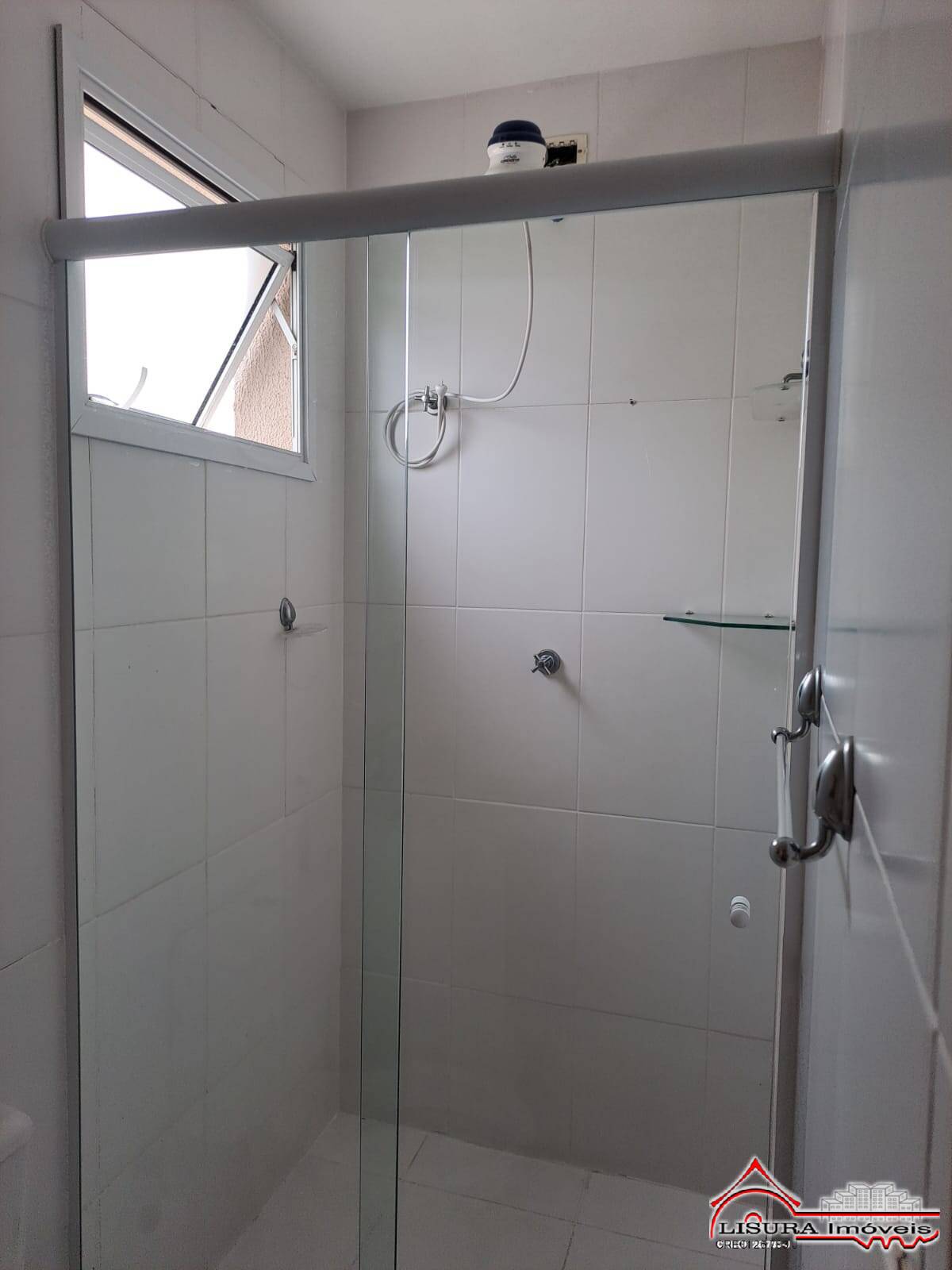 Apartamento para alugar com 2 quartos, 68m² - Foto 13