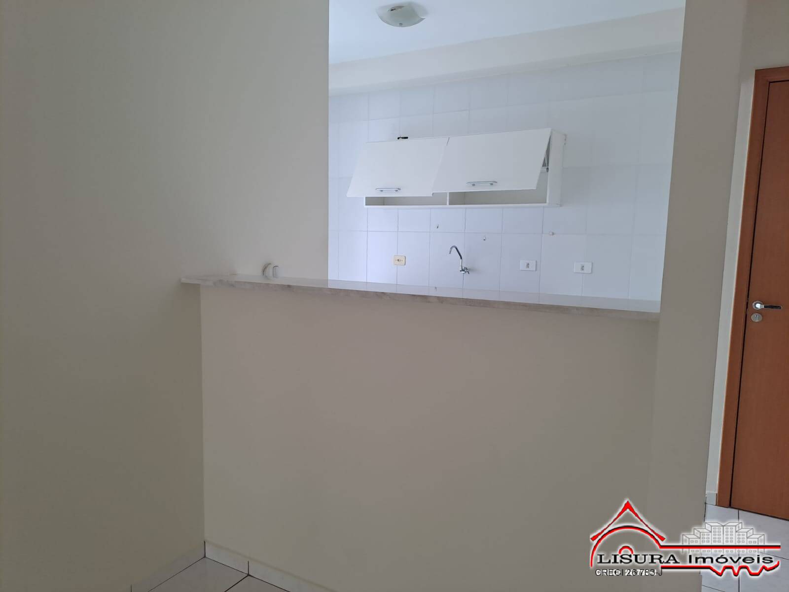 Apartamento para alugar com 2 quartos, 68m² - Foto 4