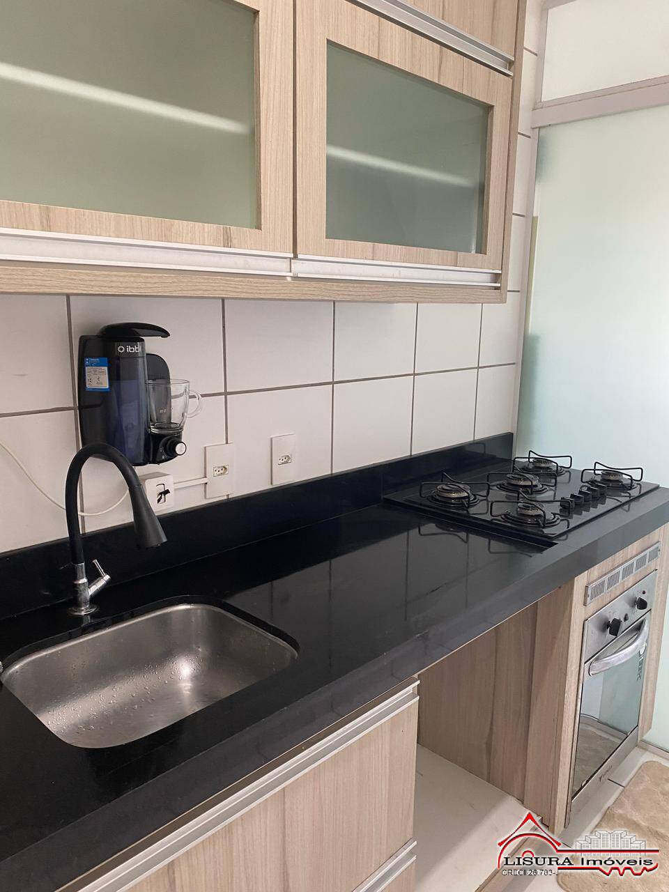 Apartamento à venda com 3 quartos, 74m² - Foto 4