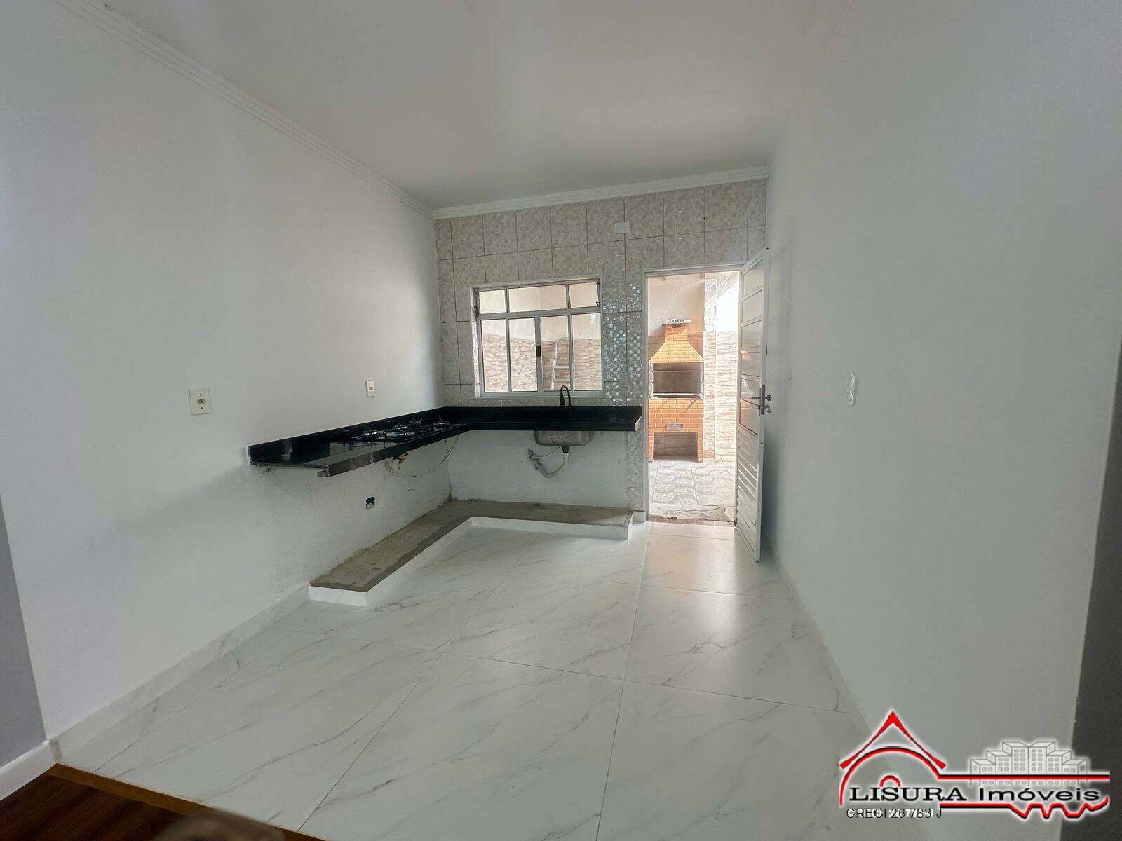 Casa de Condomínio à venda com 2 quartos, 66m² - Foto 4