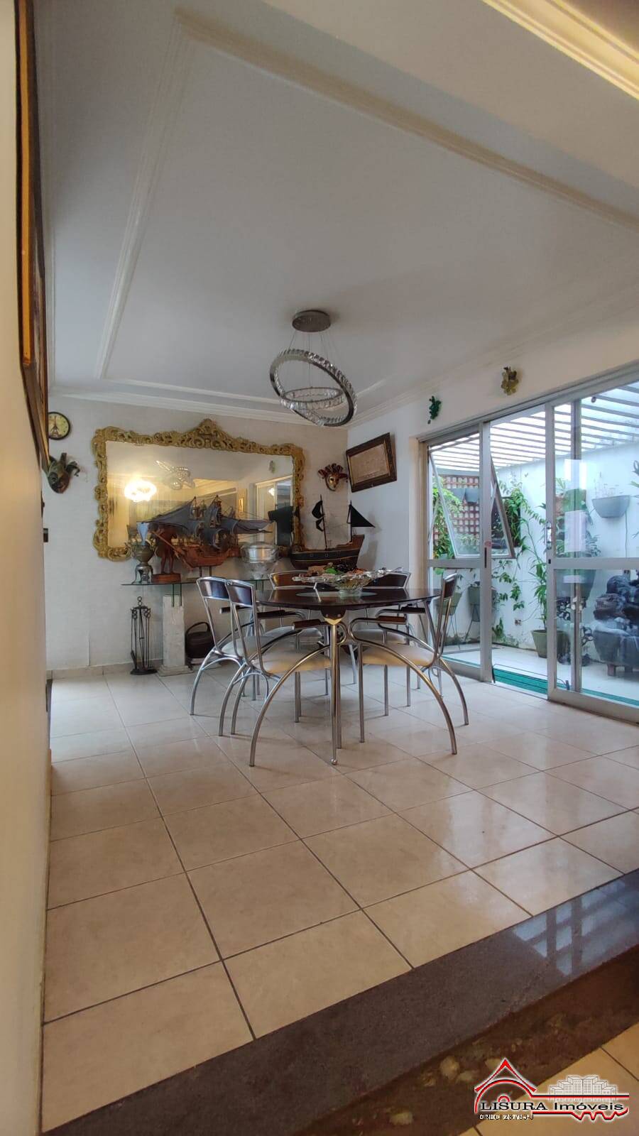 Casa à venda com 6 quartos, 502m² - Foto 2