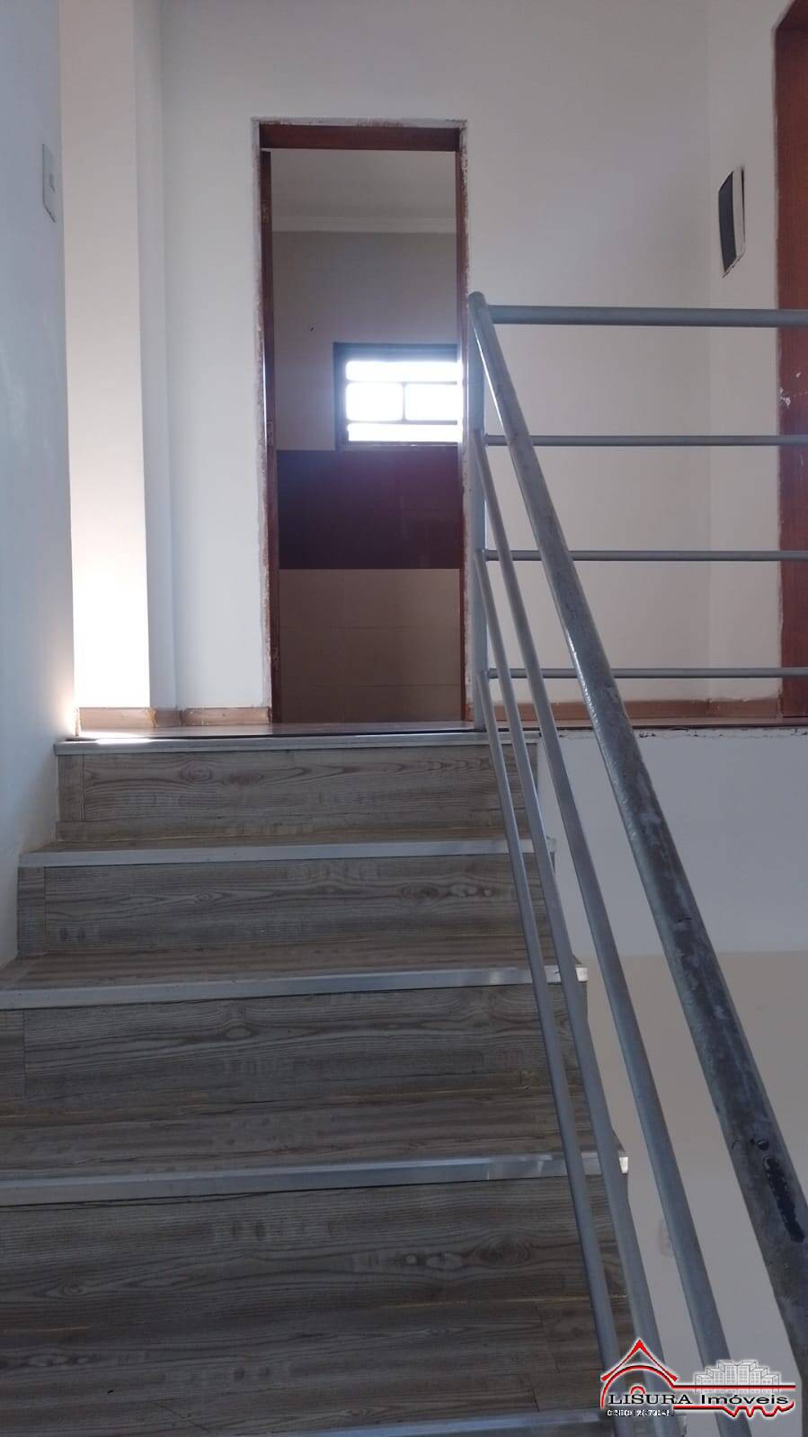 Casa para alugar com 3 quartos, 100m² - Foto 13