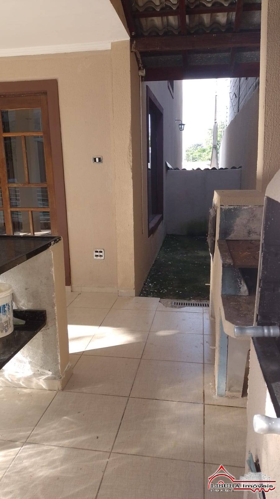 Casa para alugar com 3 quartos, 100m² - Foto 10