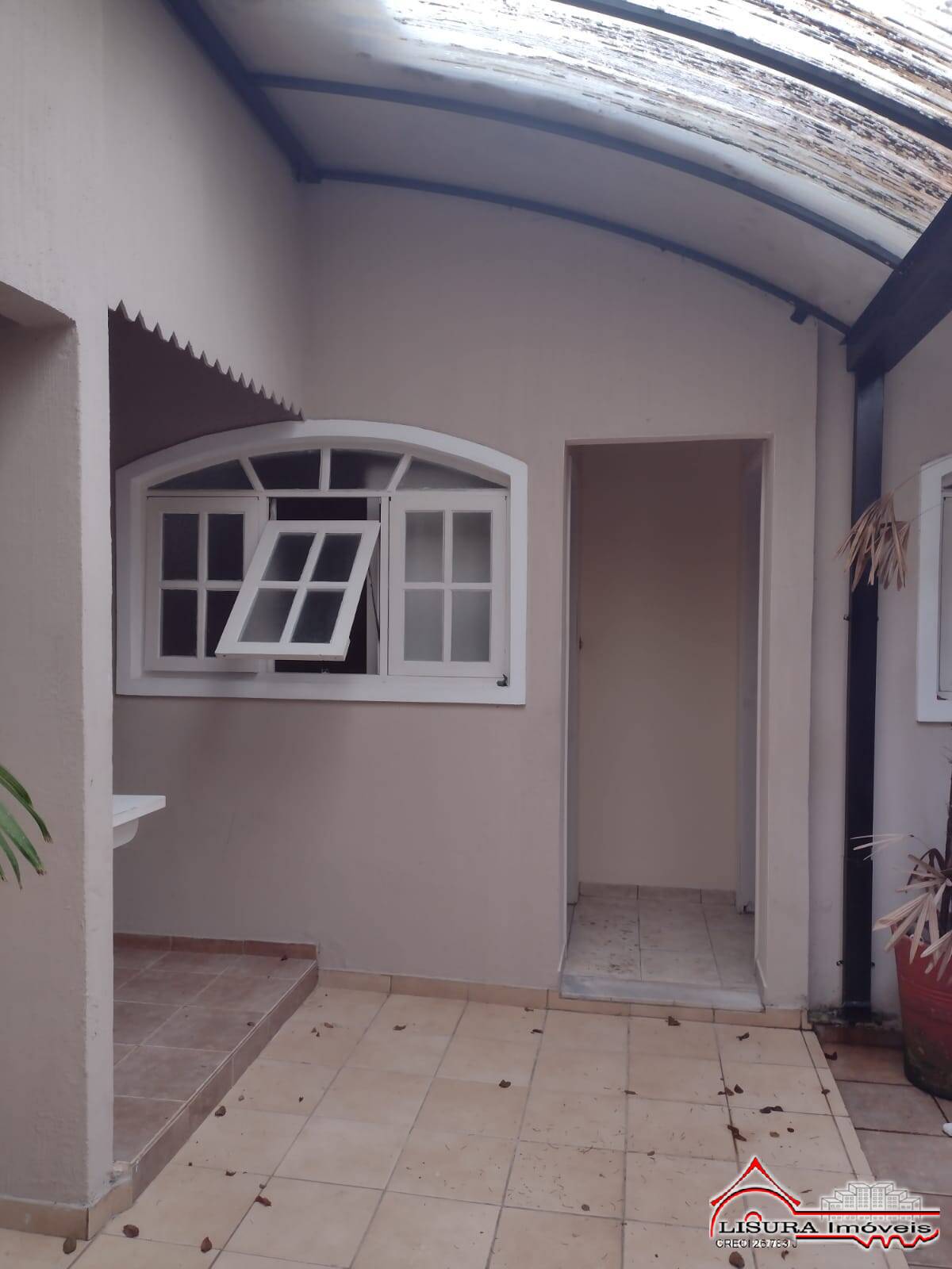 Casa, 7 quartos, 220 m² - Foto 2