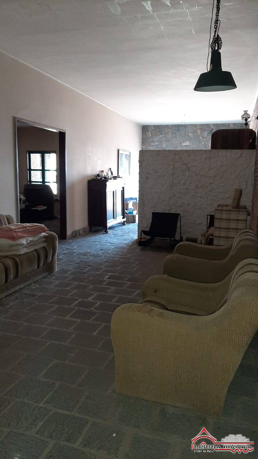 (WM, TI) CASA NO CENTRO DE JACAREI SP COMERCIAL OU RESIDENCIAL