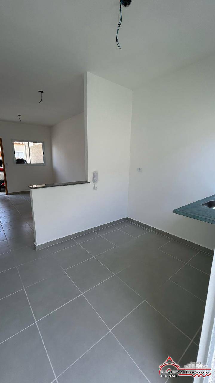 Casa de Condomínio à venda com 2 quartos, 51m² - Foto 5