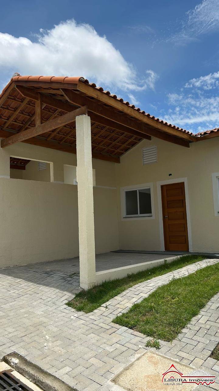 Casa de Condomínio à venda com 2 quartos, 51m² - Foto 1