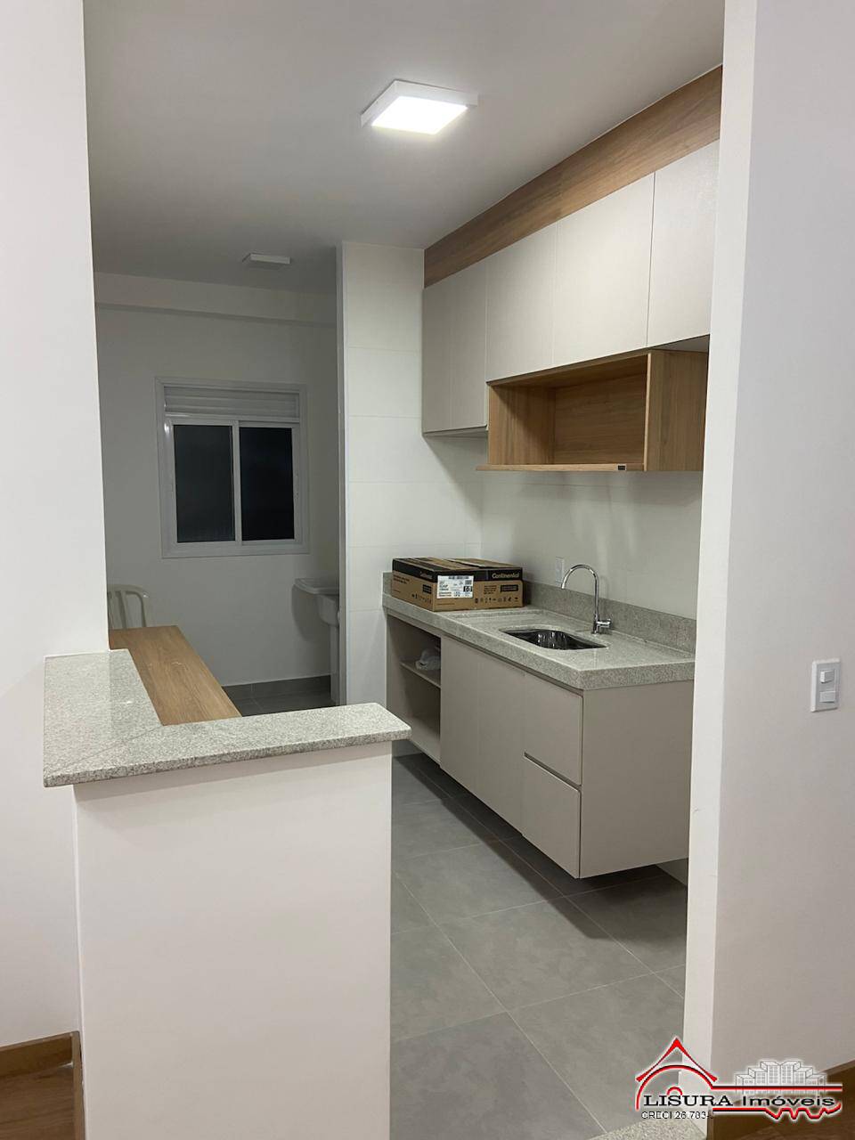 Apartamento para alugar com 3 quartos, 84m² - Foto 3