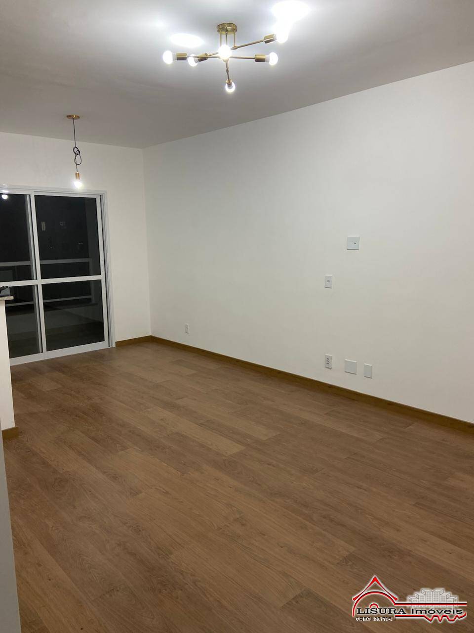Apartamento para alugar com 3 quartos, 84m² - Foto 14