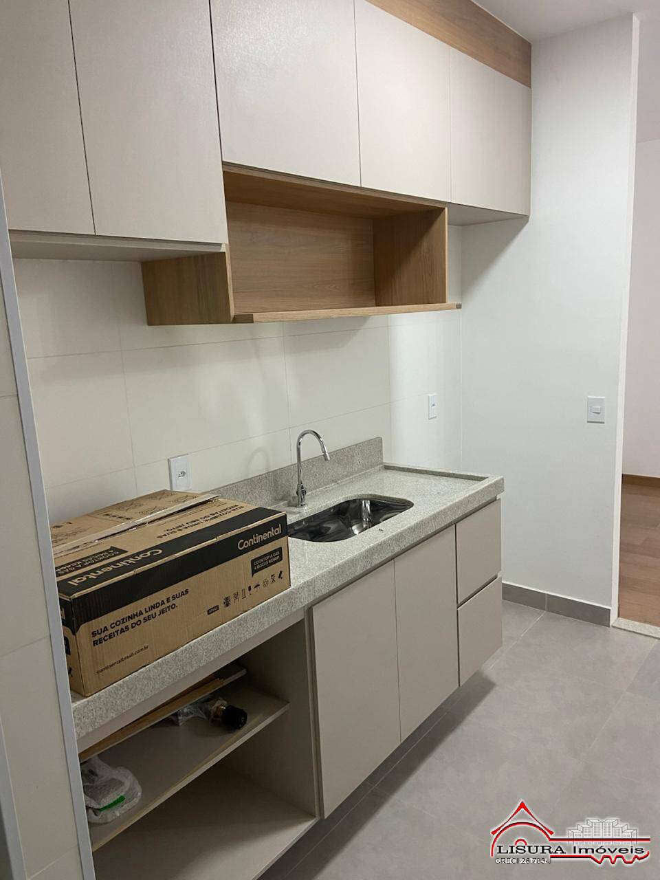 Apartamento para alugar com 3 quartos, 84m² - Foto 7