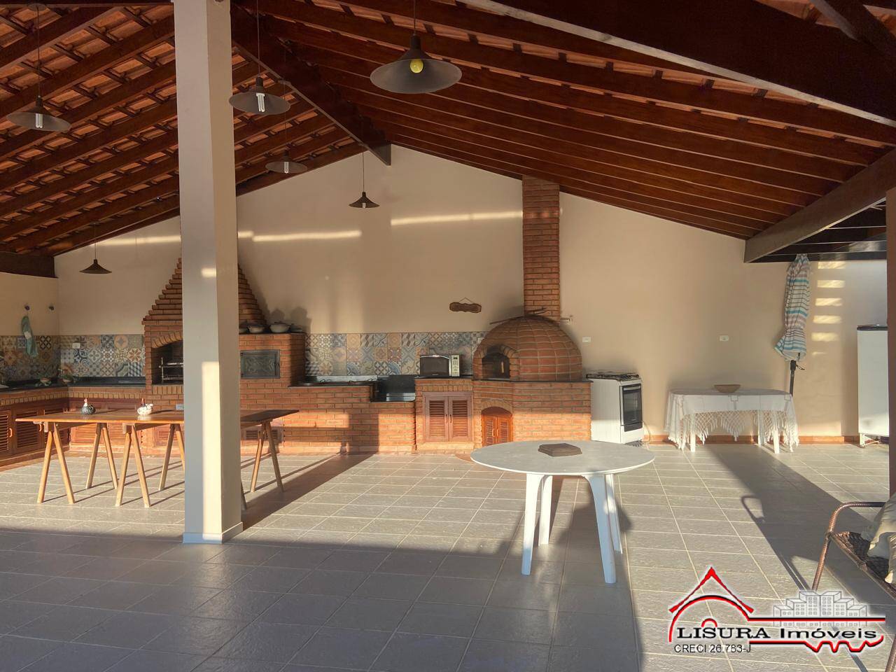 Casa à venda com 3 quartos, 600m² - Foto 55
