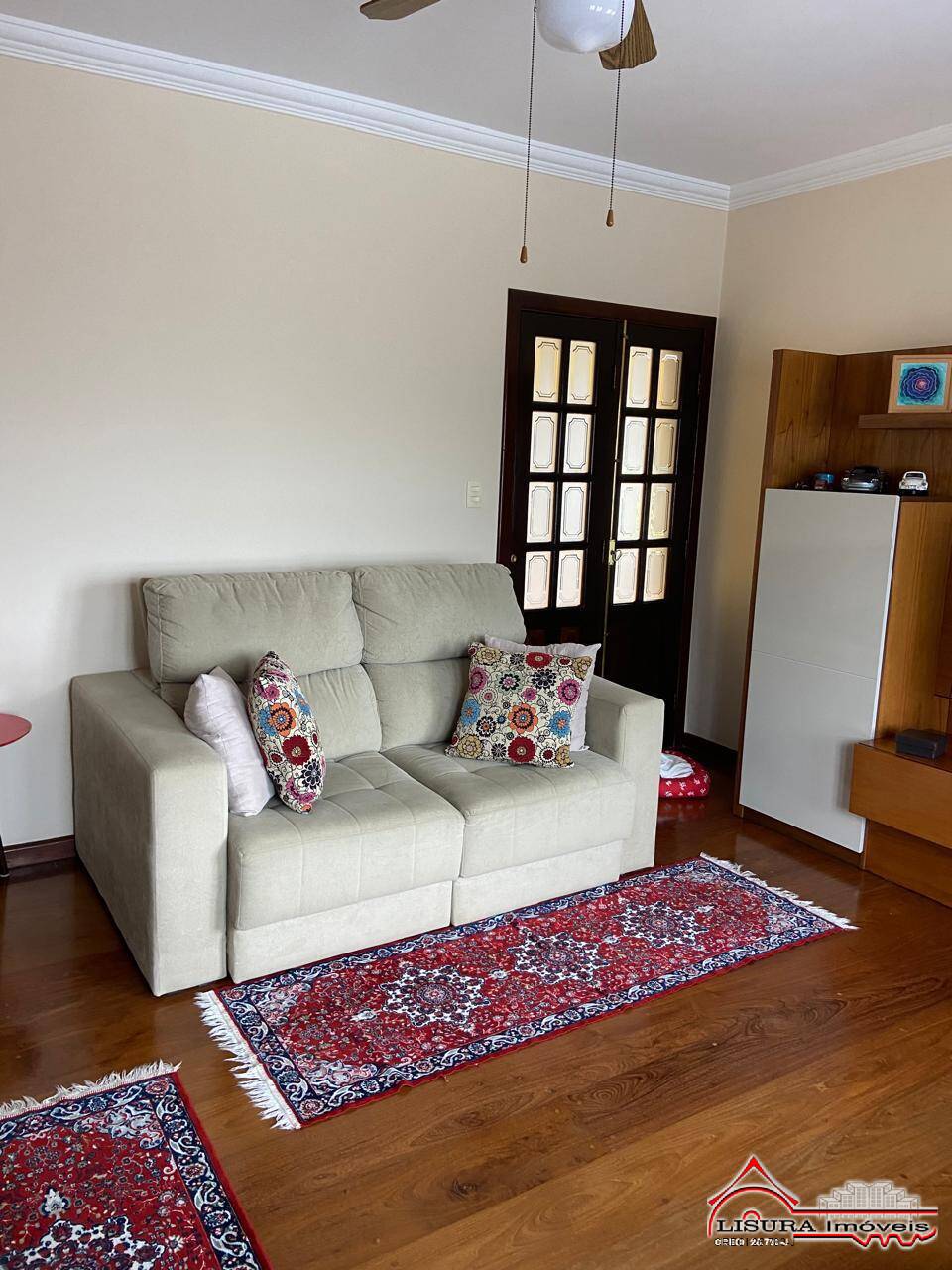 Casa à venda com 3 quartos, 600m² - Foto 8
