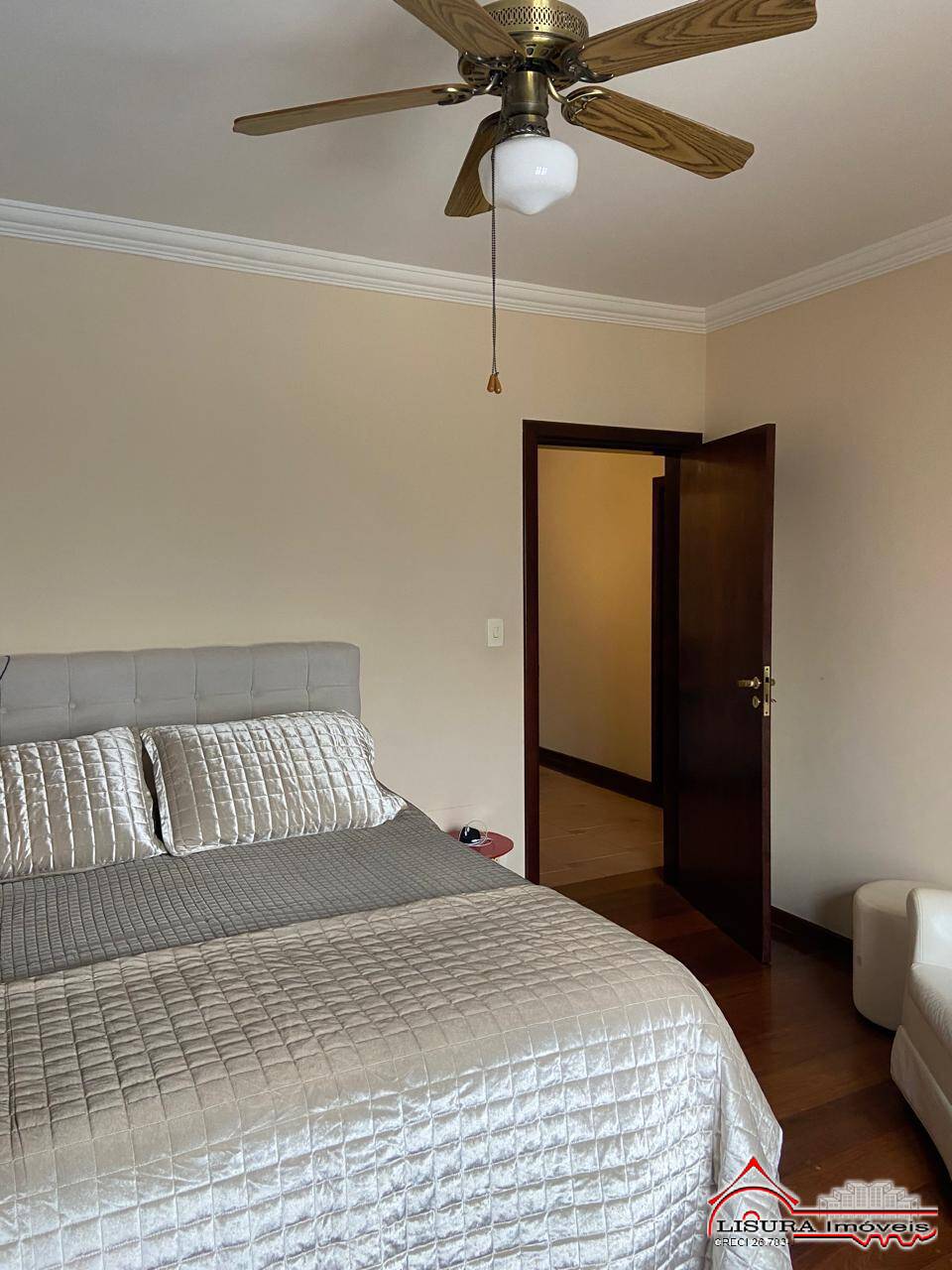 Casa à venda com 3 quartos, 600m² - Foto 29