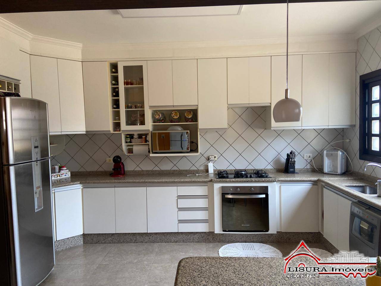 Casa à venda com 3 quartos, 600m² - Foto 30