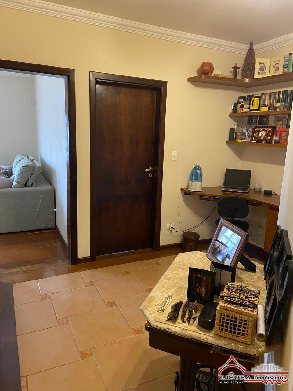Casa à venda com 3 quartos, 600m² - Foto 27