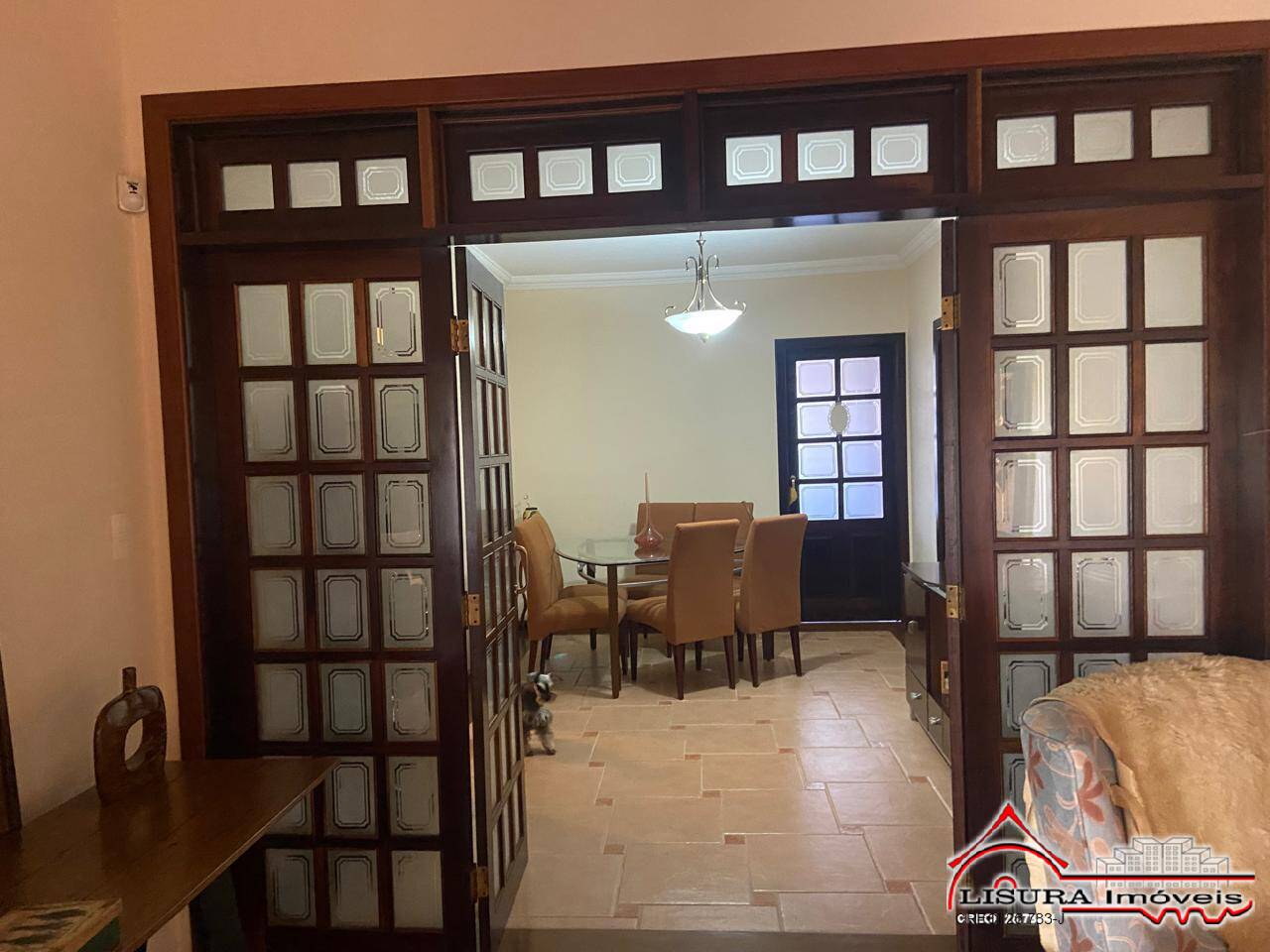 Casa à venda com 3 quartos, 600m² - Foto 7