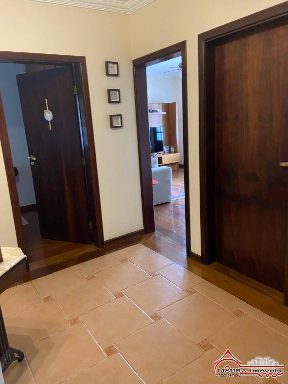 Casa à venda com 3 quartos, 600m² - Foto 39