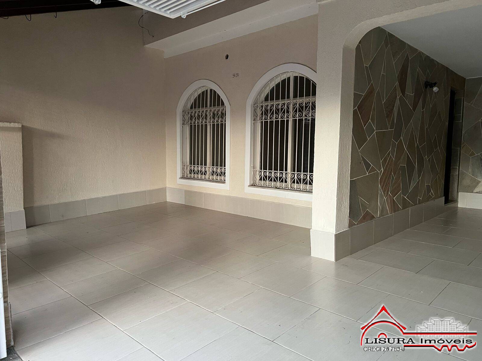 (I) CASA PARA LOCAÇÃO NO JD MESQUITA JACAREÍ SP