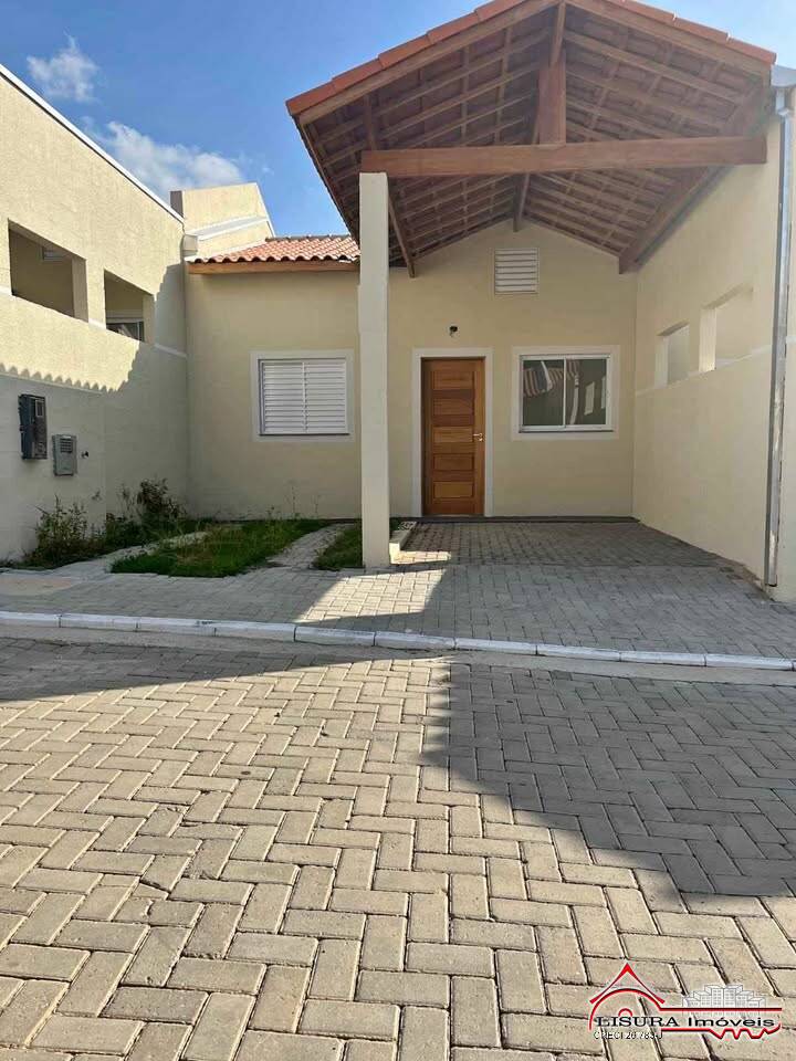 Casa de Condomínio à venda com 2 quartos, 51m² - Foto 1