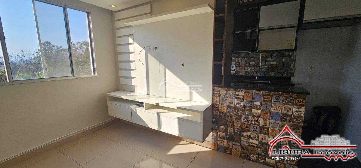 (TI) Apartamento com 2 quartos, Vila Tesouro - São José dos Campos SP