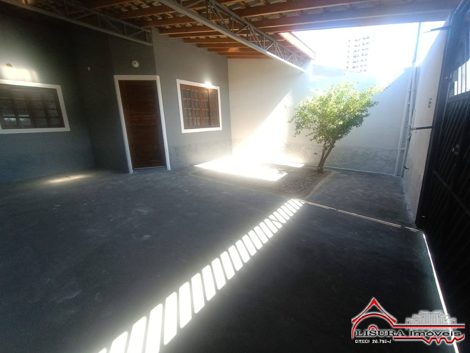 Casa para alugar com 2 quartos, 175m² - Foto 8
