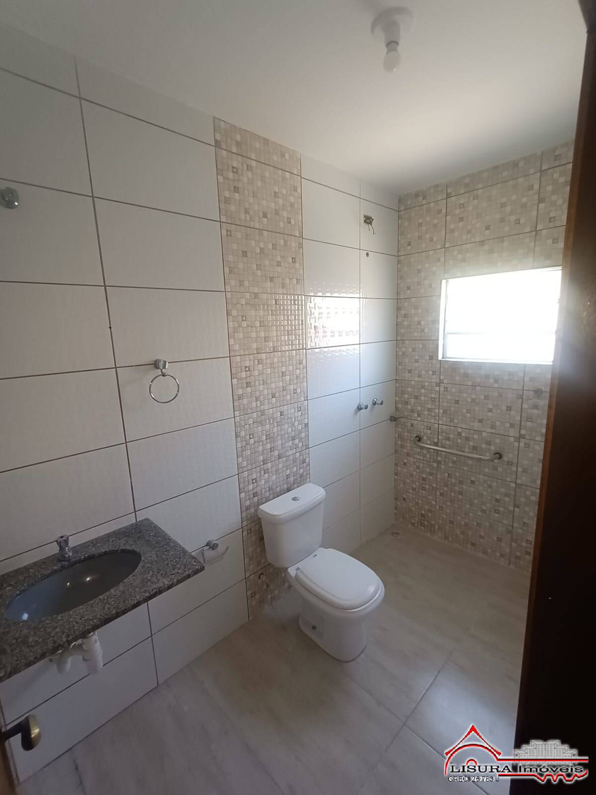Casa para alugar com 2 quartos, 175m² - Foto 22