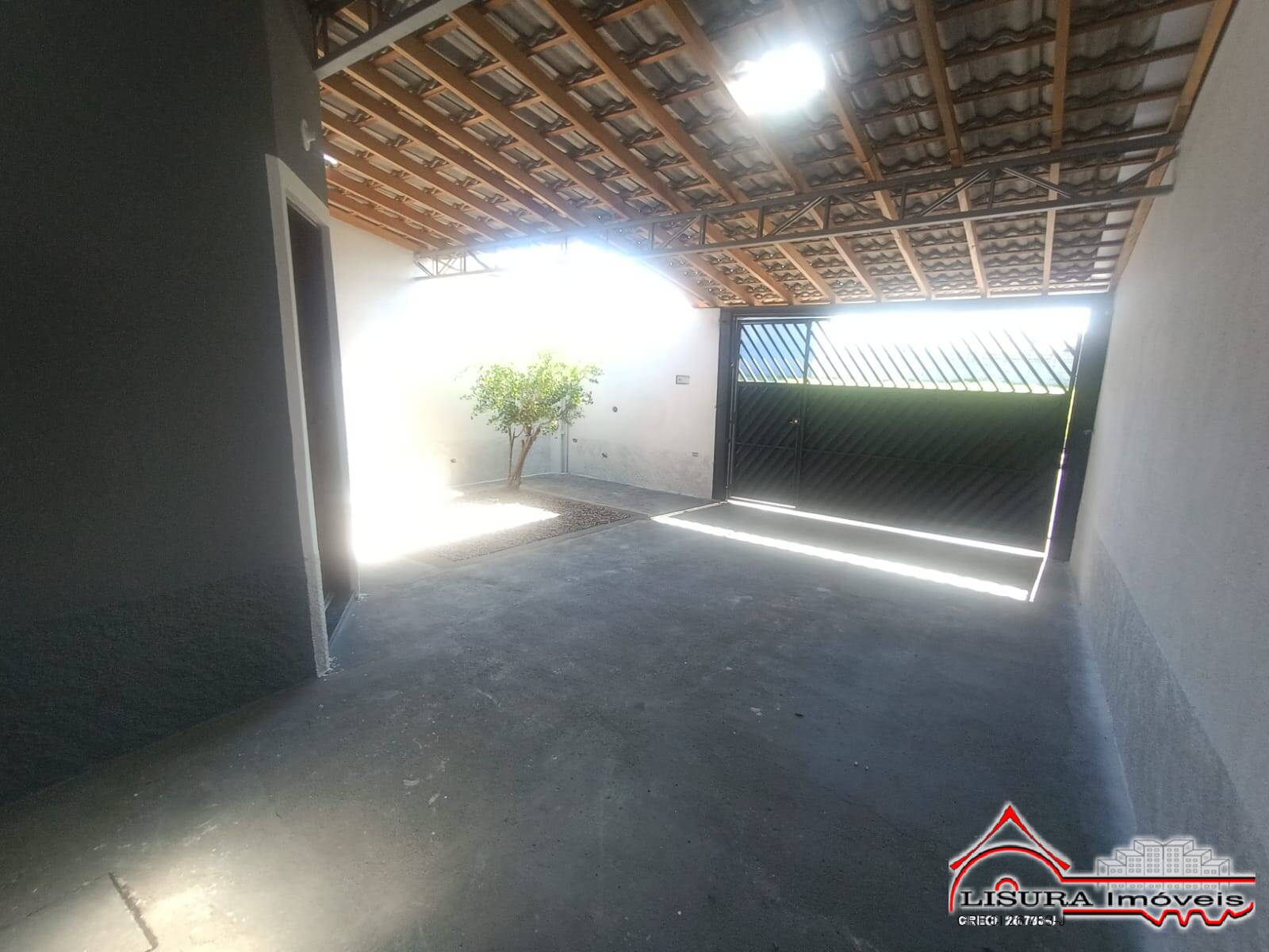 Casa para alugar com 2 quartos, 175m² - Foto 4