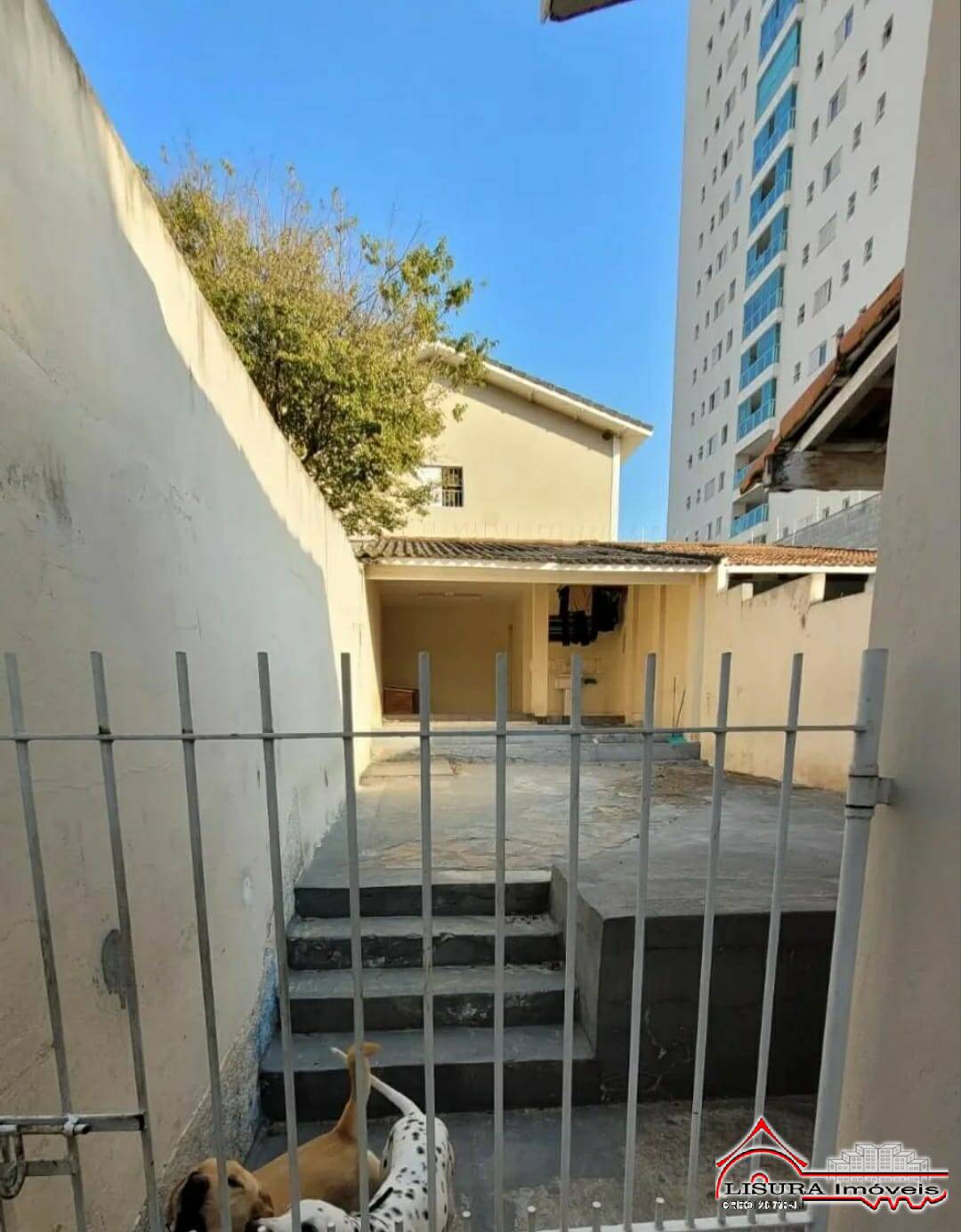 Casa para alugar com 2 quartos, 190m² - Foto 24