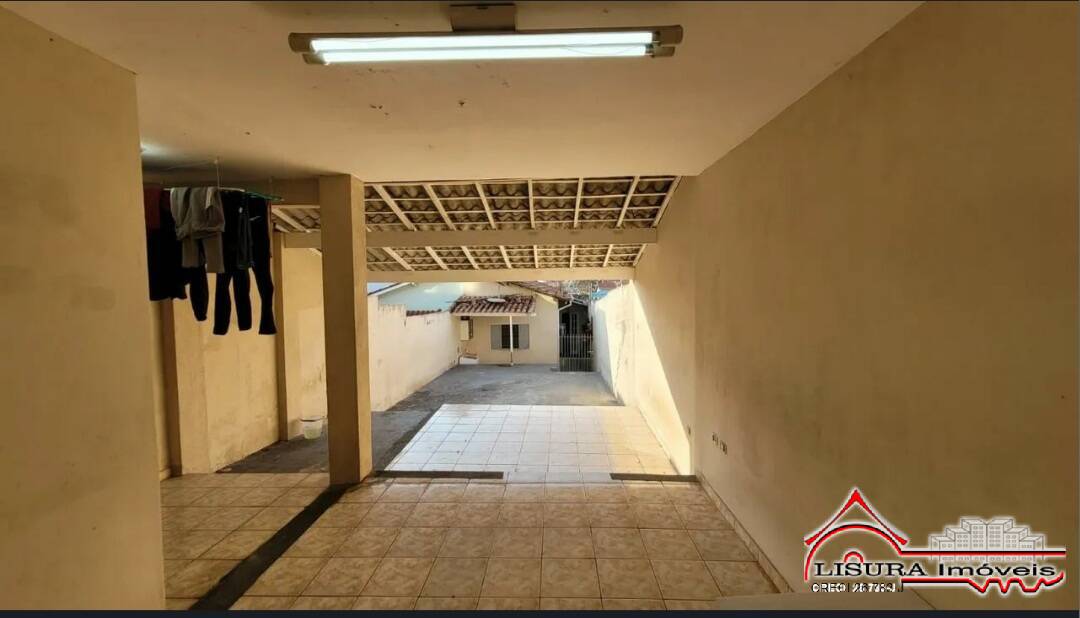 Casa para alugar com 2 quartos, 190m² - Foto 2