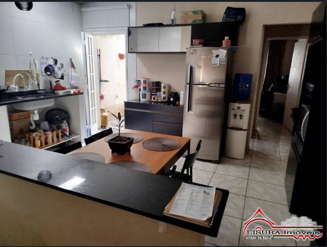 Casa para alugar com 2 quartos, 190m² - Foto 19