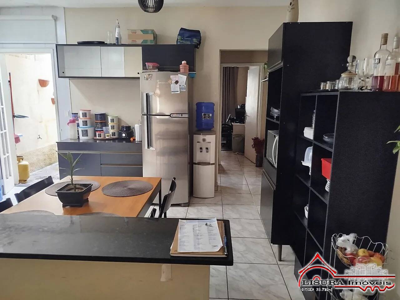 Casa para alugar com 2 quartos, 190m² - Foto 5