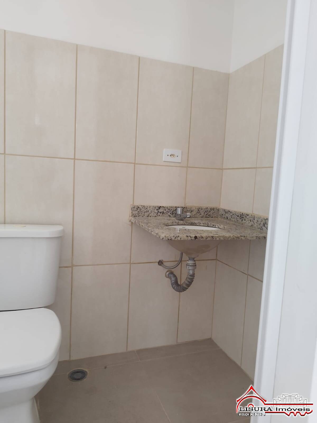 Apartamento para alugar com 2 quartos, 59m² - Foto 11