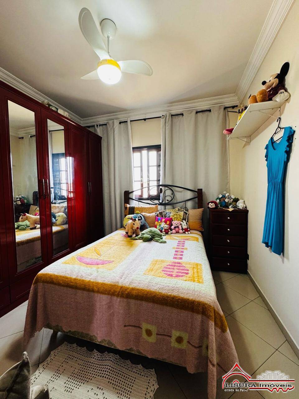Casa à venda com 4 quartos, 260m² - Foto 27
