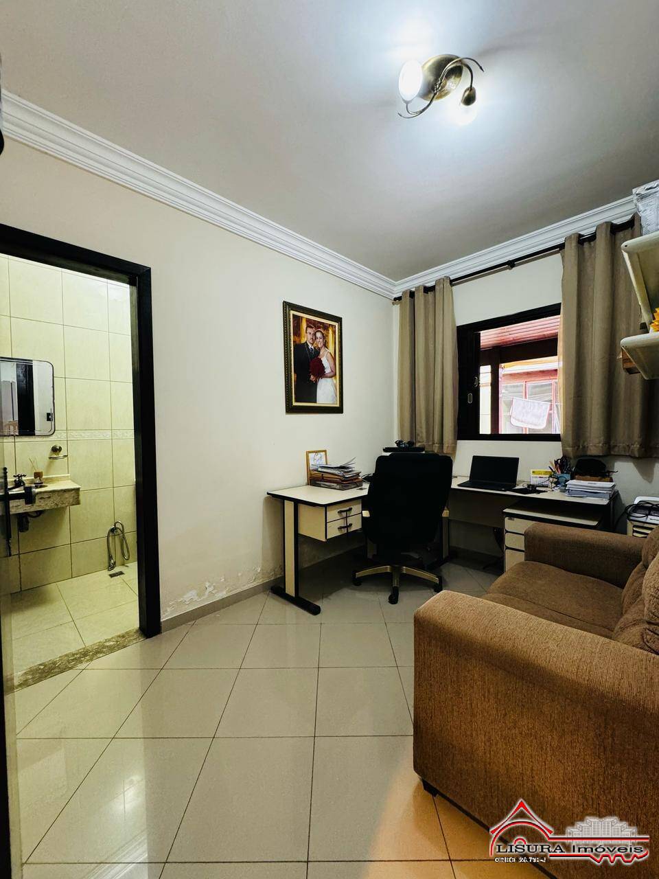 Casa à venda com 4 quartos, 260m² - Foto 28