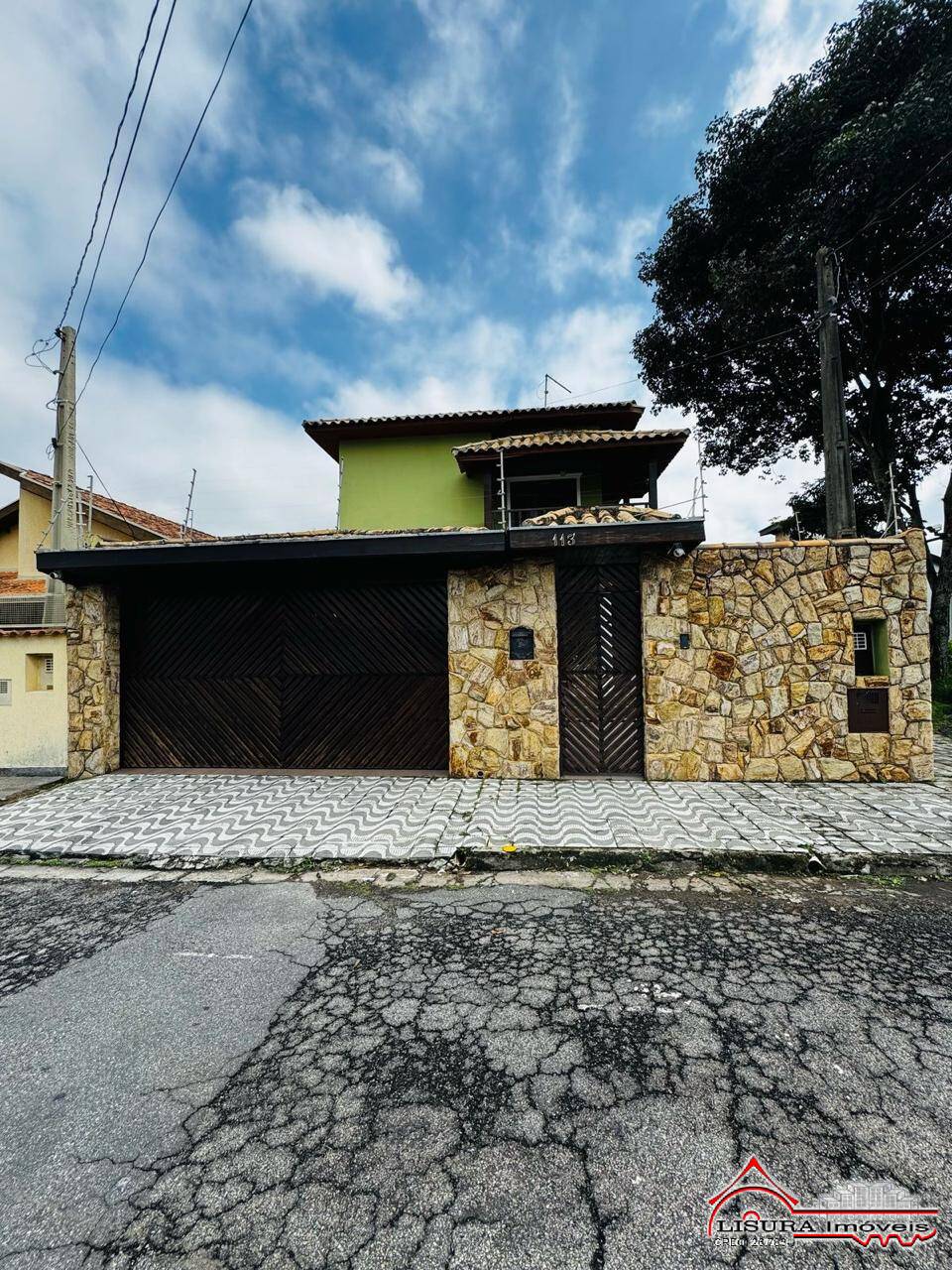 (CM) CASA A VENDA NO CIDADE JARDIM - JACAREI SP ESTUDA PERMUTA COM AP 3D
