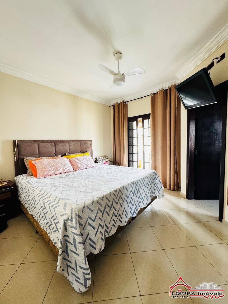 Casa à venda com 4 quartos, 260m² - Foto 31