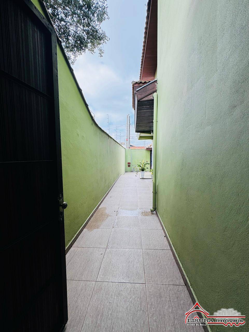 Casa à venda com 4 quartos, 260m² - Foto 40