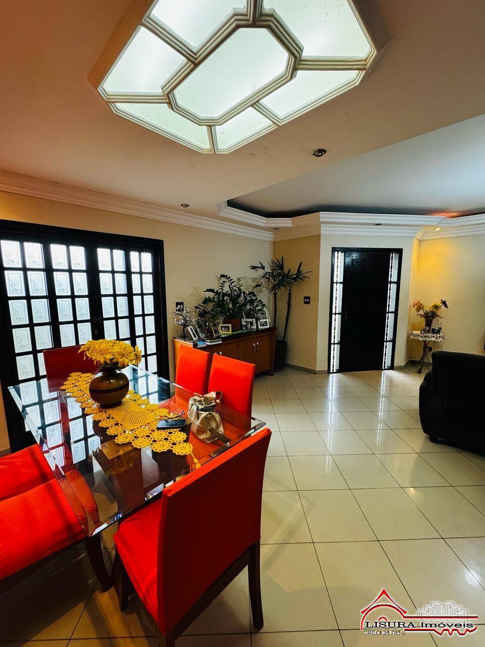 Casa à venda com 4 quartos, 260m² - Foto 8