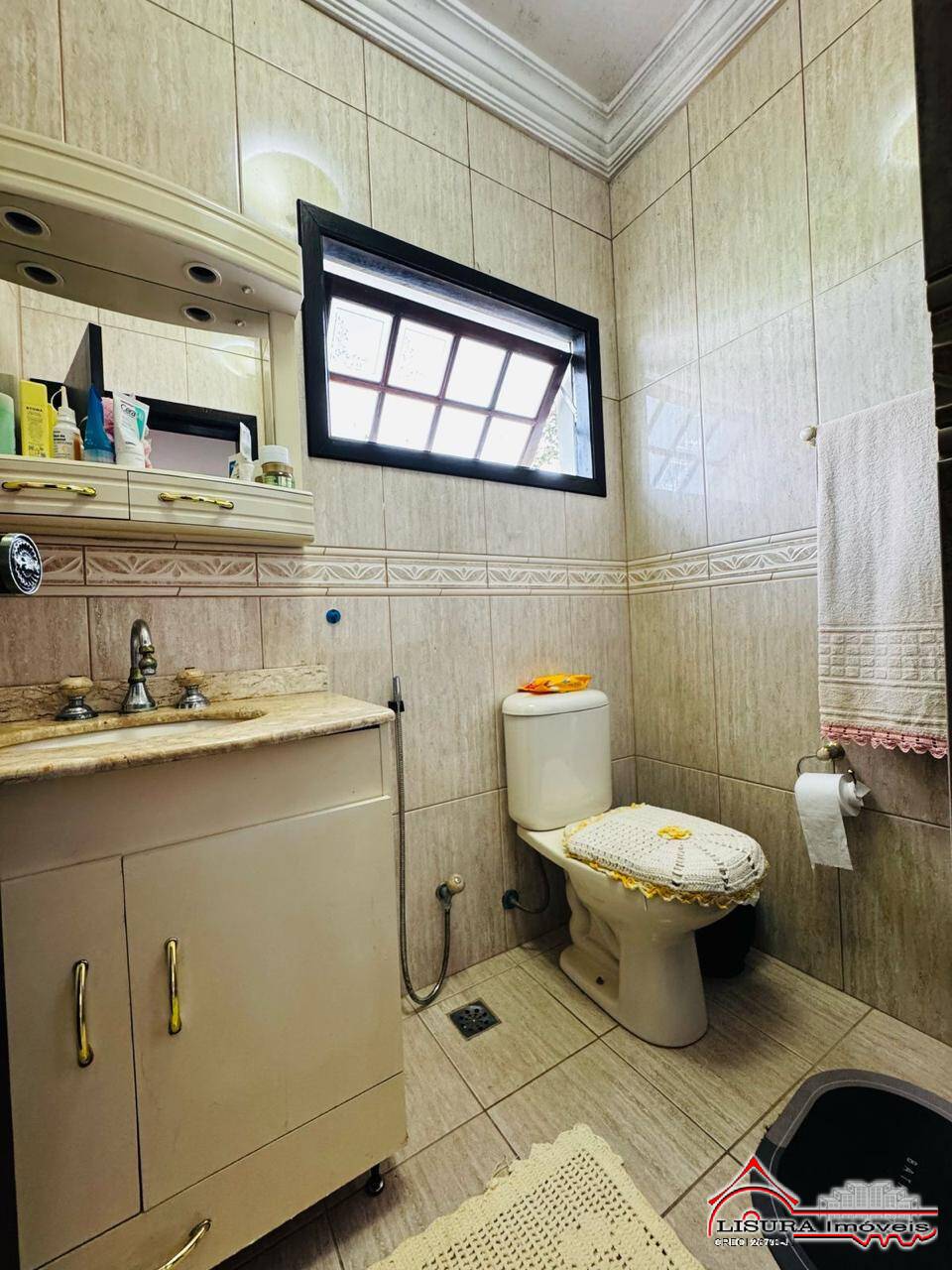 Casa à venda com 4 quartos, 260m² - Foto 35