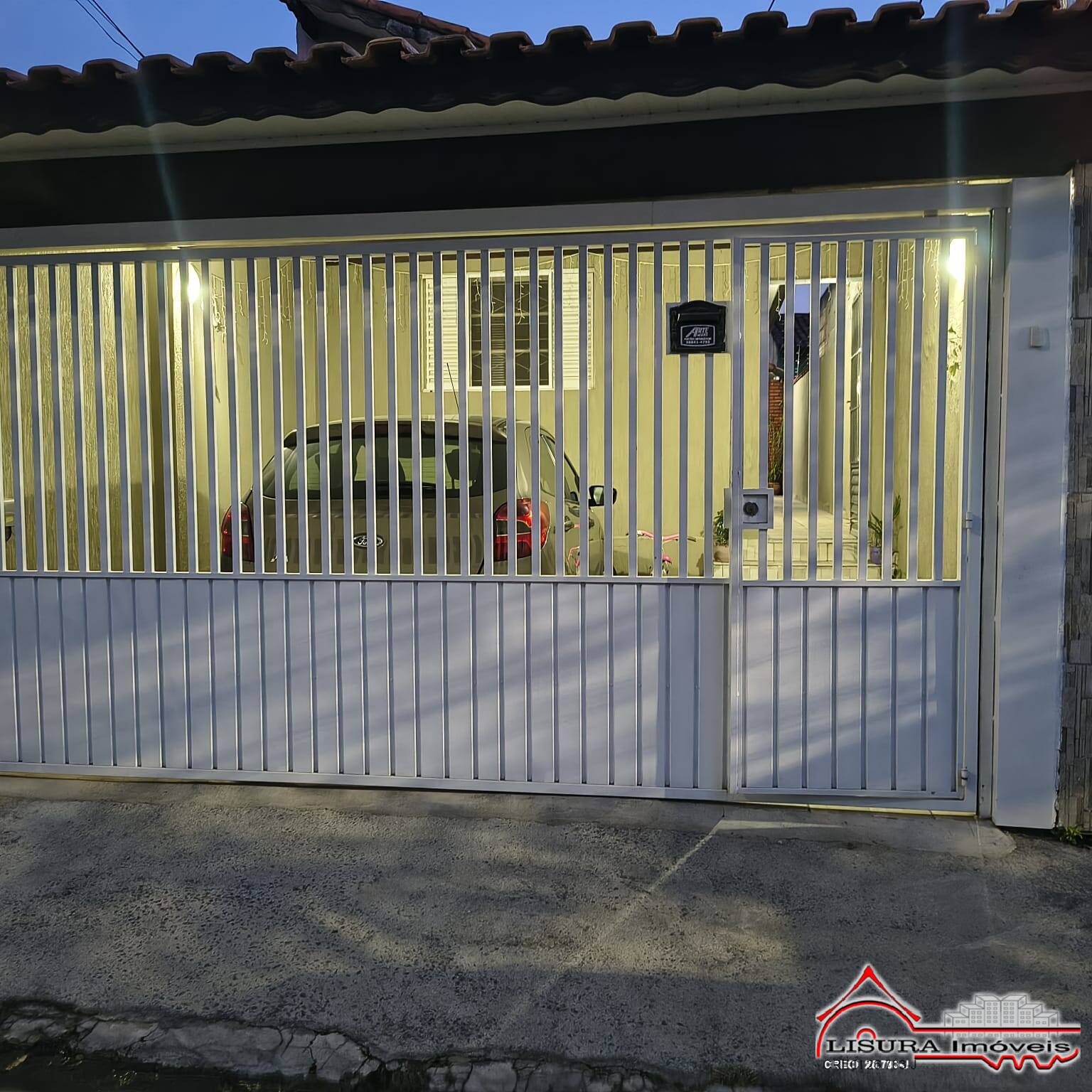 (CM) CASA A VENDA NO JD DO PORTAL JACAREI SP