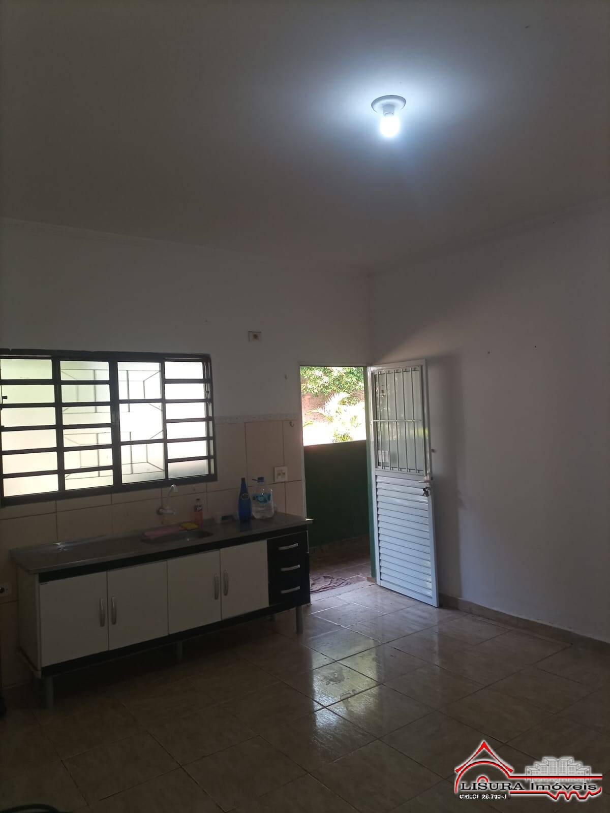 Chácara à venda com 2 quartos, 84m² - Foto 4
