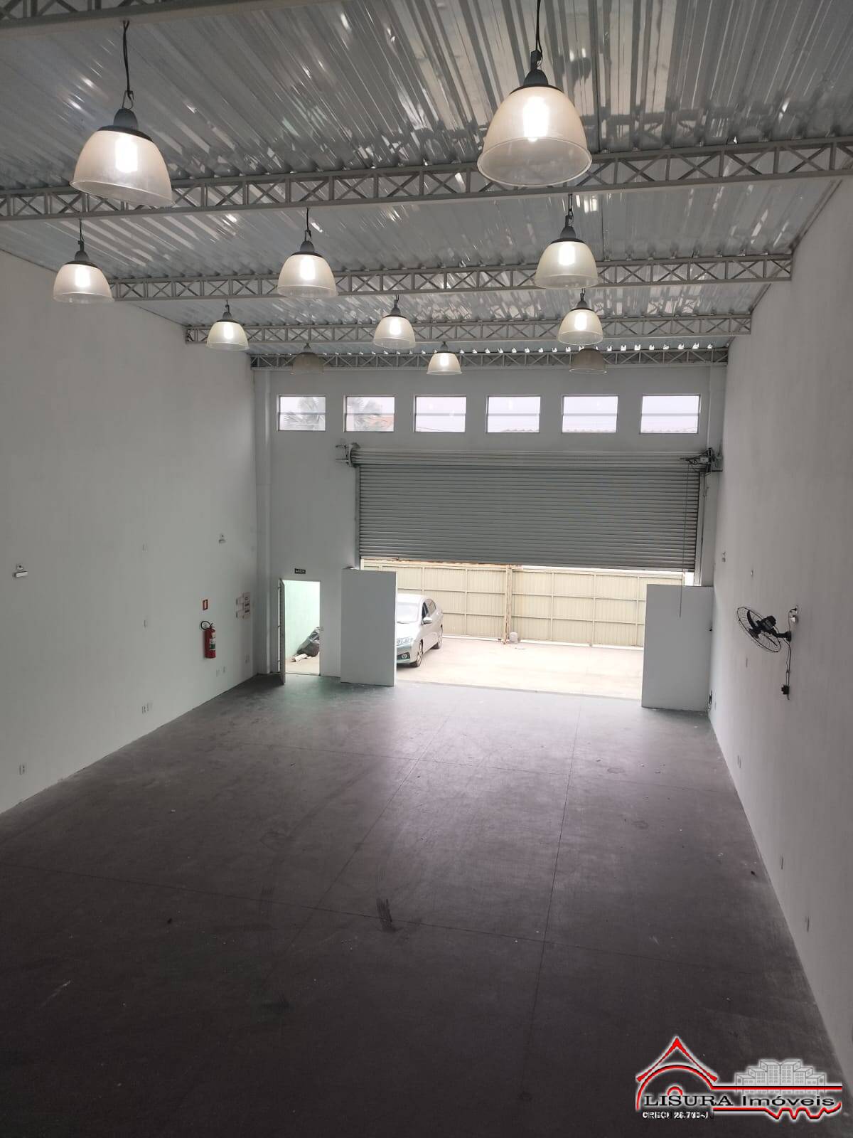 Loja-Salão, 249 m² - Foto 1