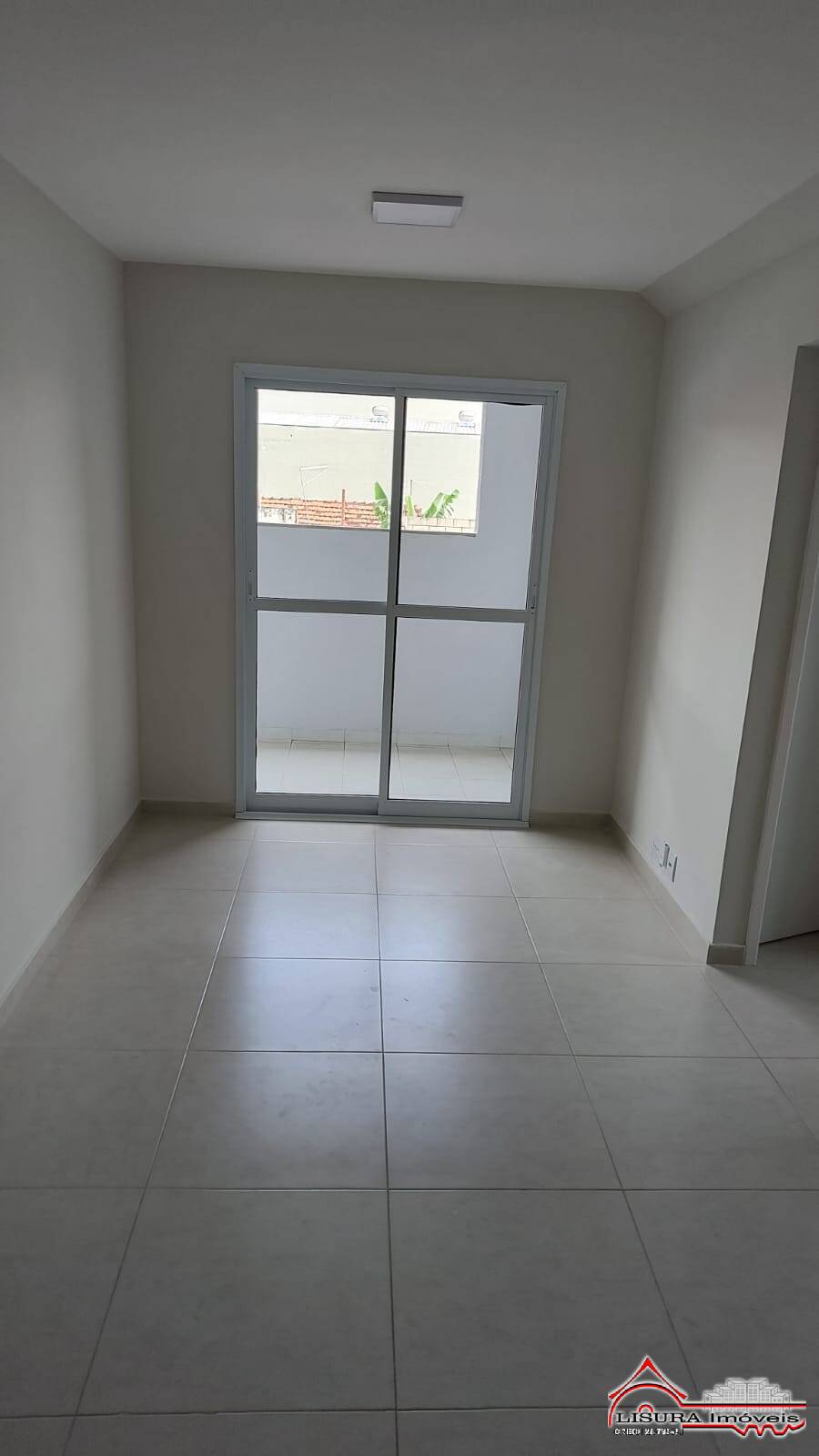 Apartamento à venda com 2 quartos, 53m² - Foto 3
