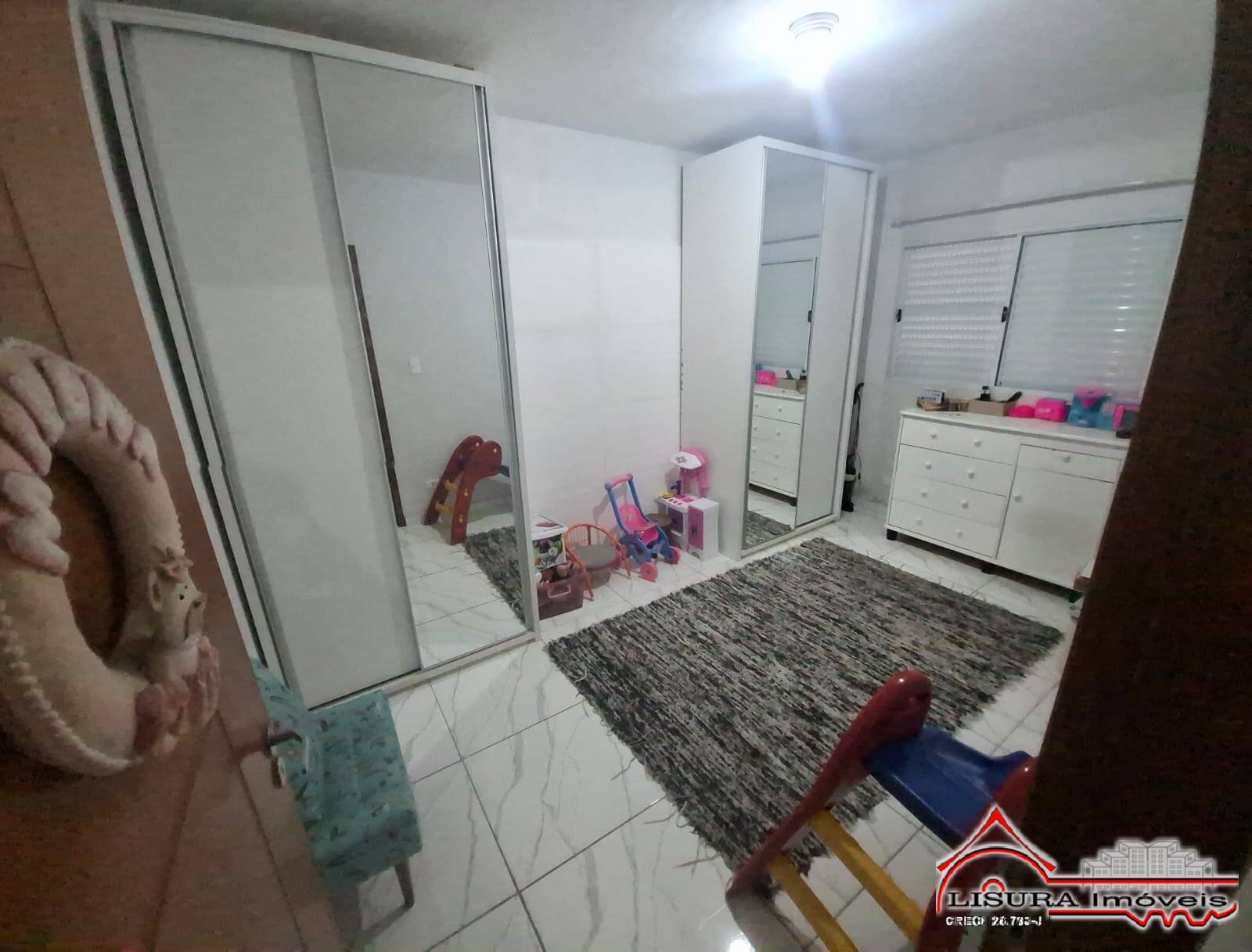 Casa à venda com 2 quartos, 75m² - Foto 7