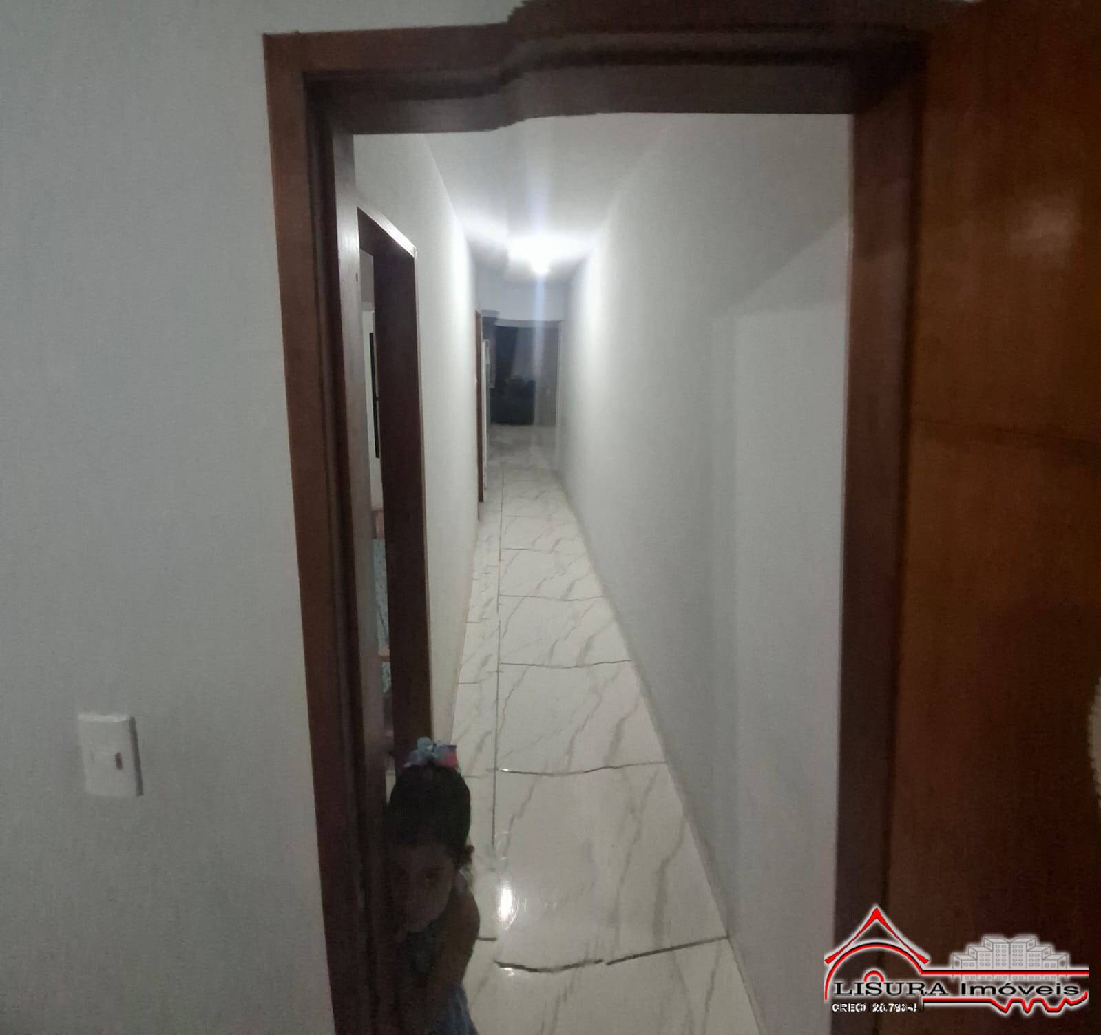 Casa à venda com 2 quartos, 75m² - Foto 8