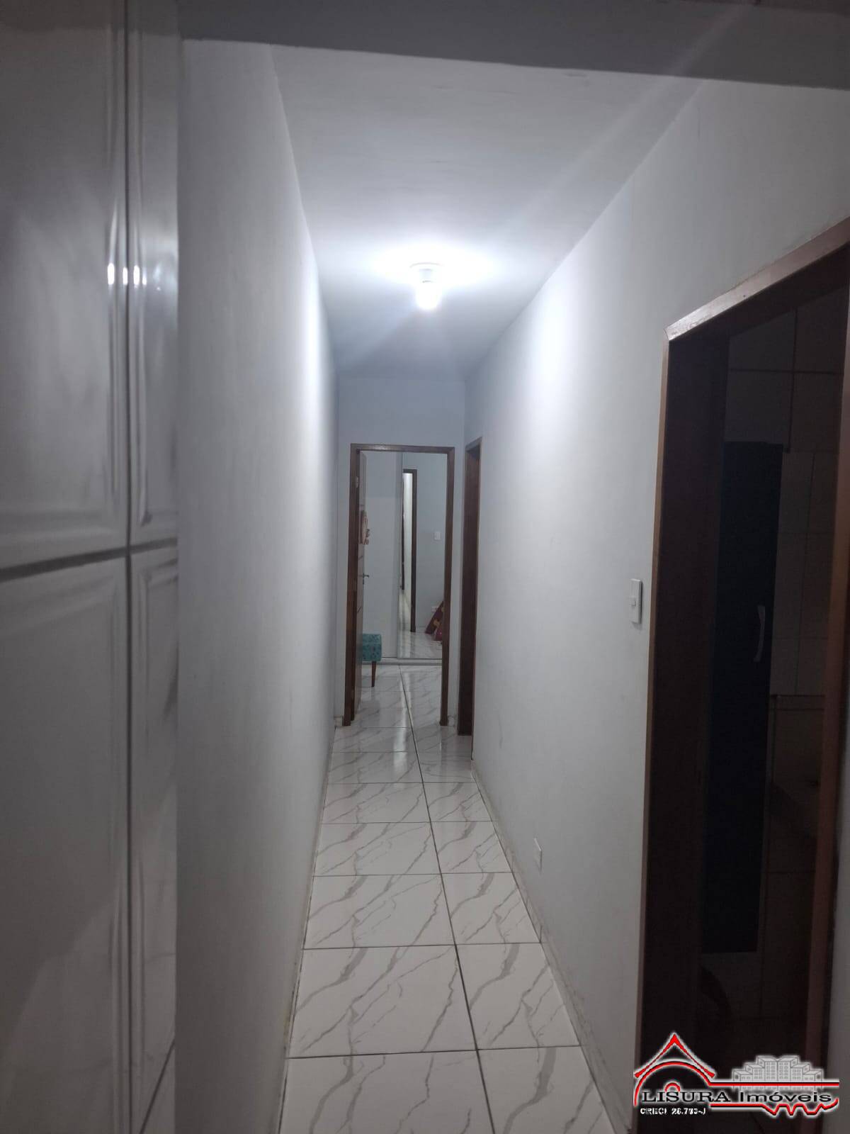 Casa à venda com 2 quartos, 75m² - Foto 10