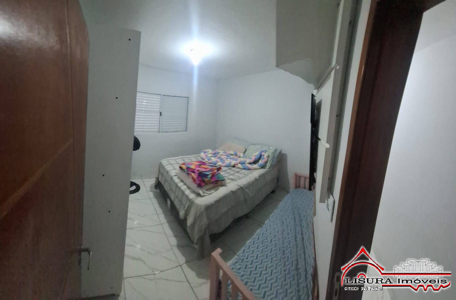 Casa à venda com 2 quartos, 75m² - Foto 9